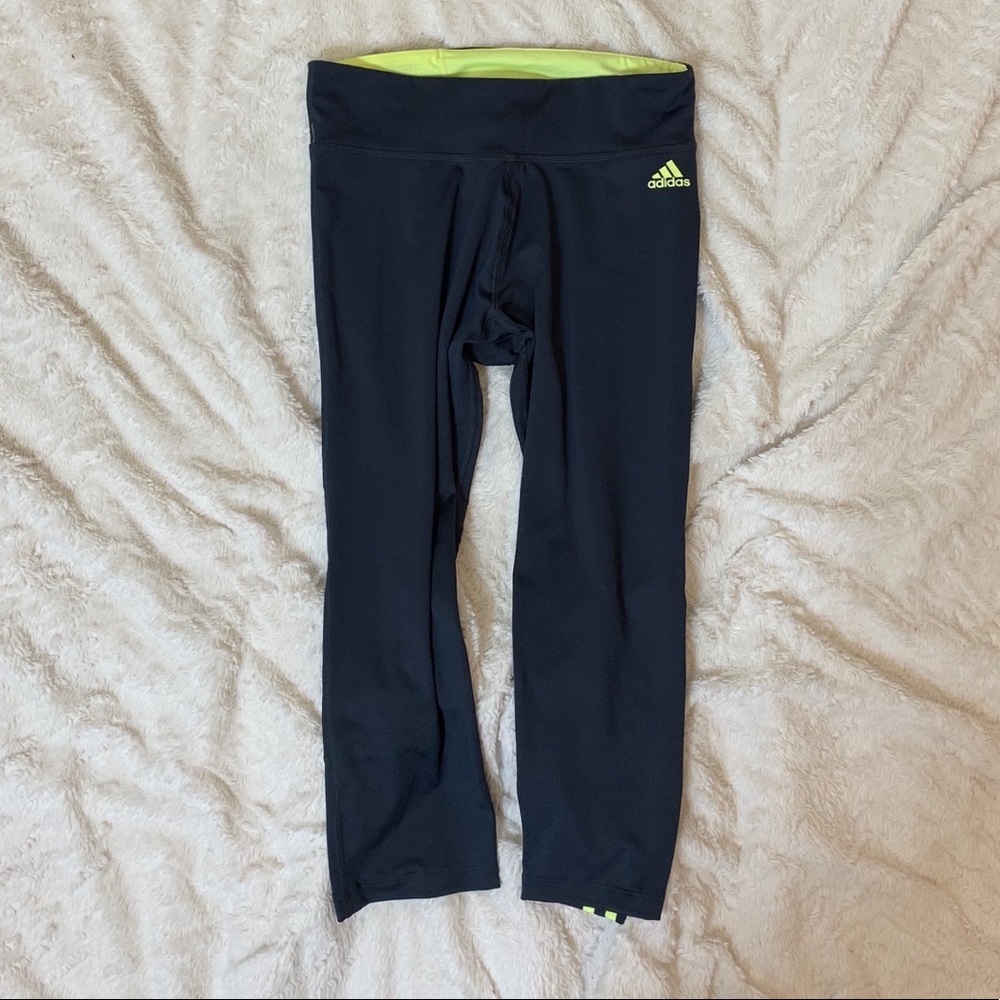 Adidas High rise Capri Leggings Small Climalite